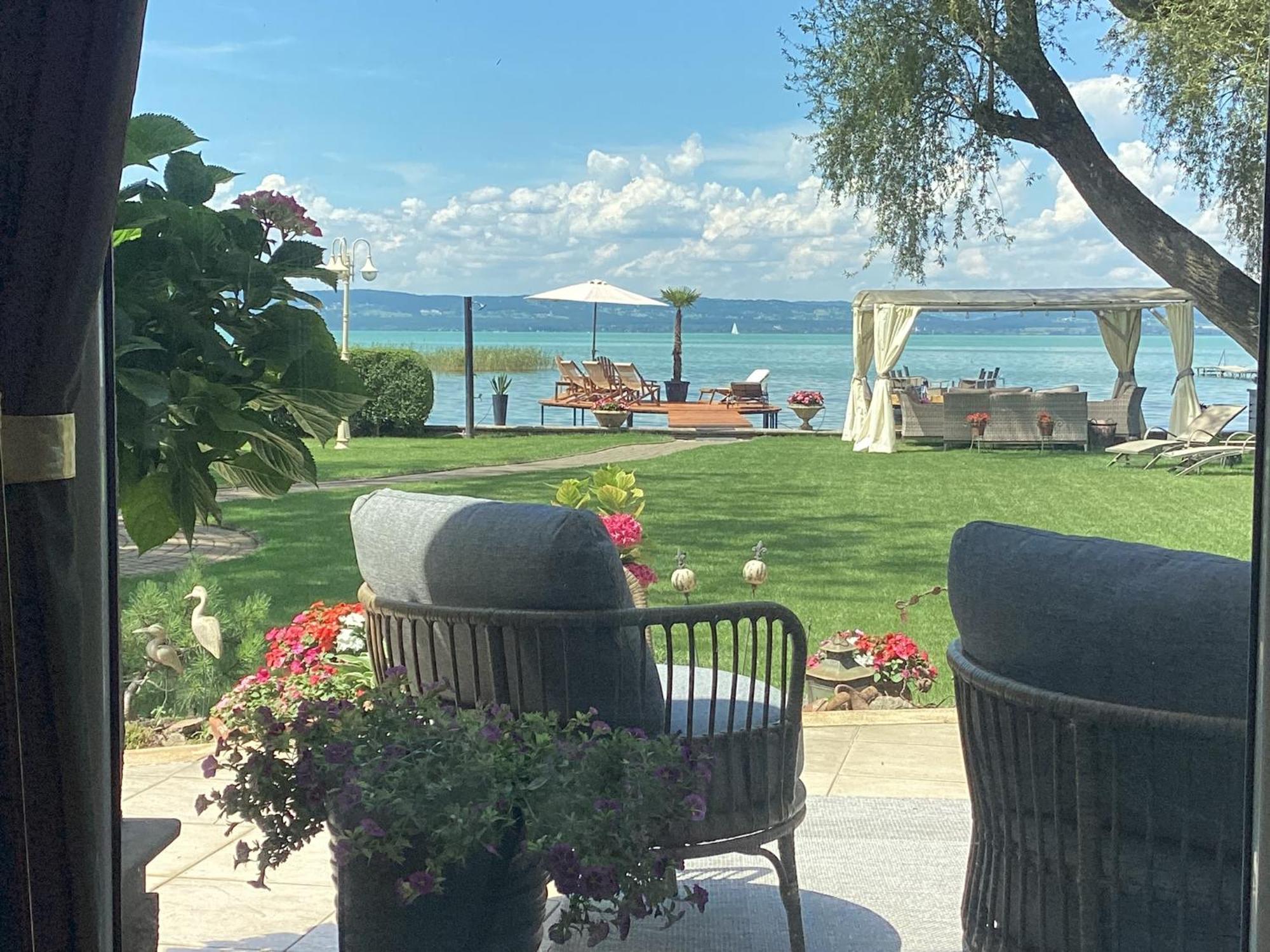 Viktoria House Villa Балатонсарсо Екстериор снимка