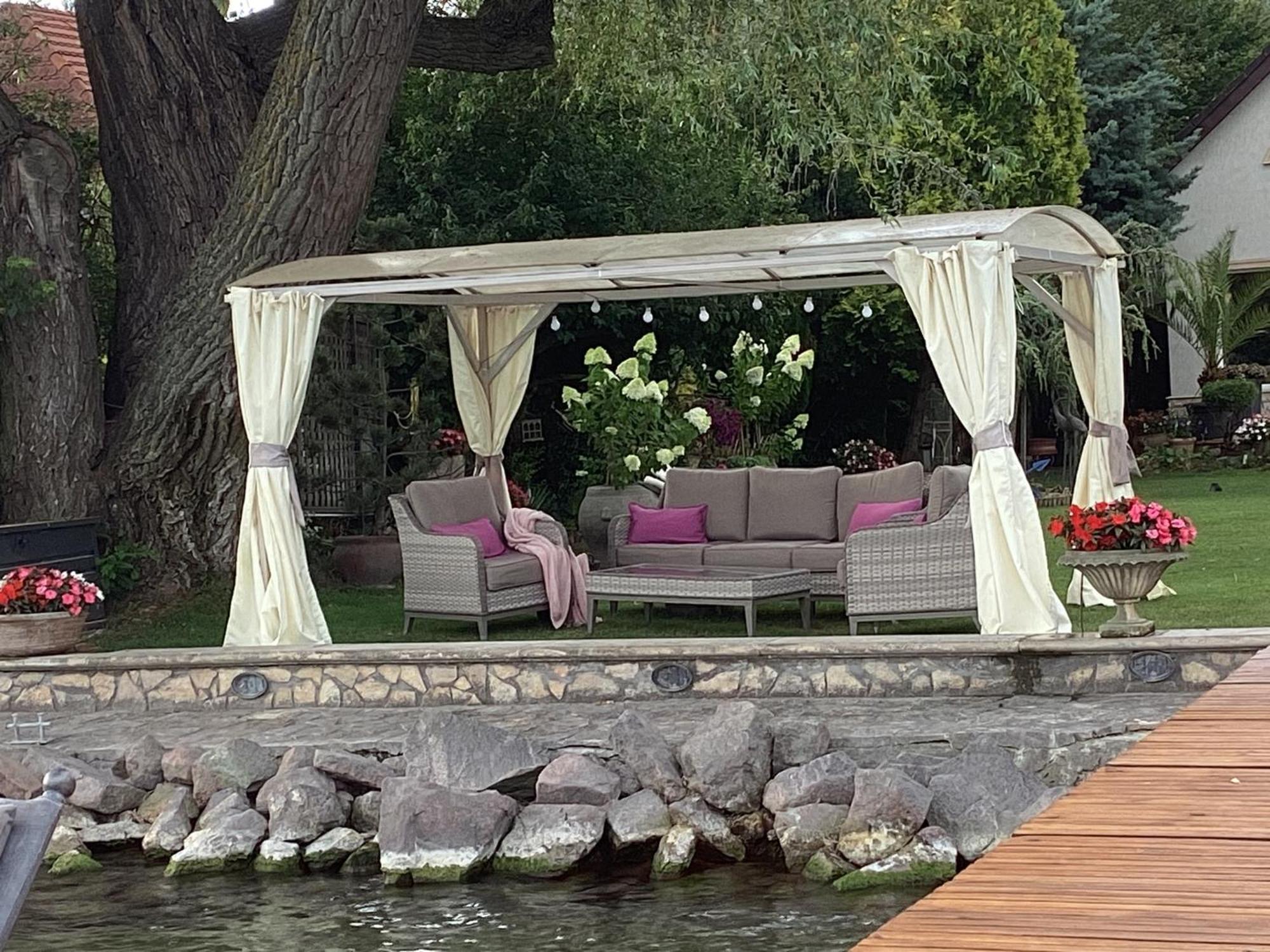 Viktoria House Villa Балатонсарсо Екстериор снимка